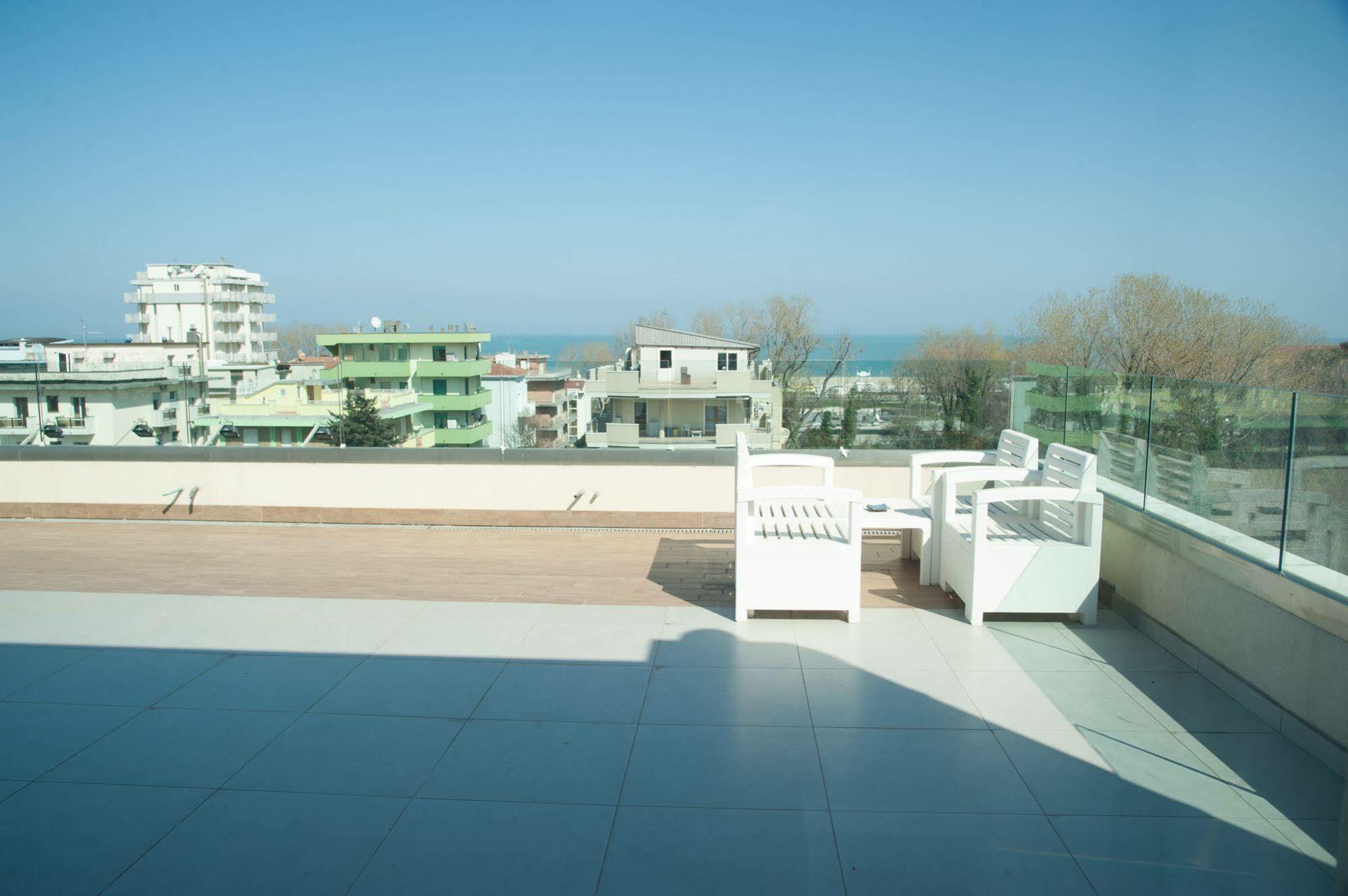 Residence Hotel Albachiara Rimini Ngoại thất bức ảnh
