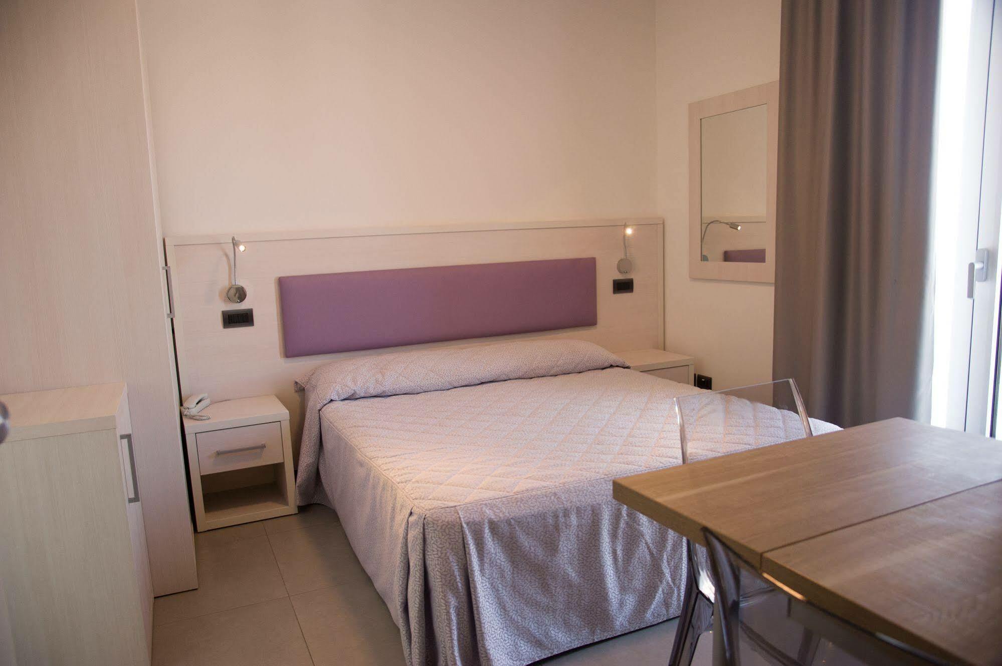 Residence Hotel Albachiara Rimini Ngoại thất bức ảnh