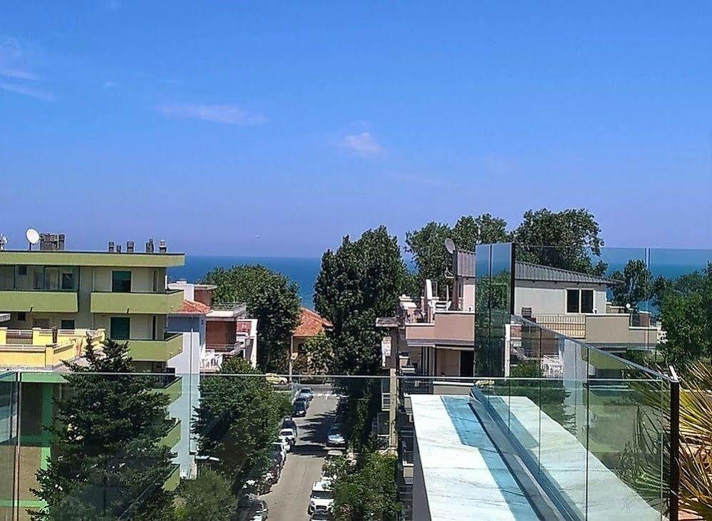 Residence Hotel Albachiara Rimini Ngoại thất bức ảnh